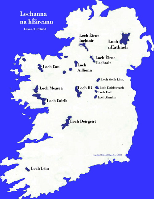 Map of Irelands lakes with text in Irish.